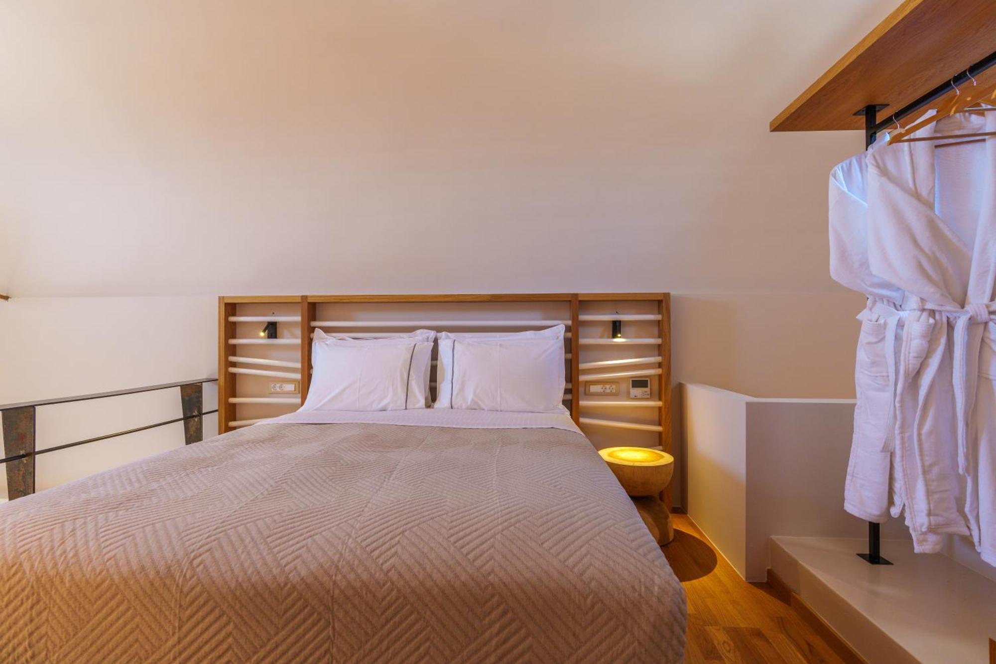 Halo Santorini - Living Experience Villa คาร์เทราดอส ภายนอก รูปภาพ