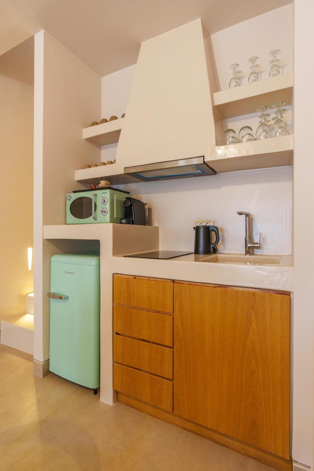 Halo Santorini - Living Experience Villa คาร์เทราดอส ภายนอก รูปภาพ