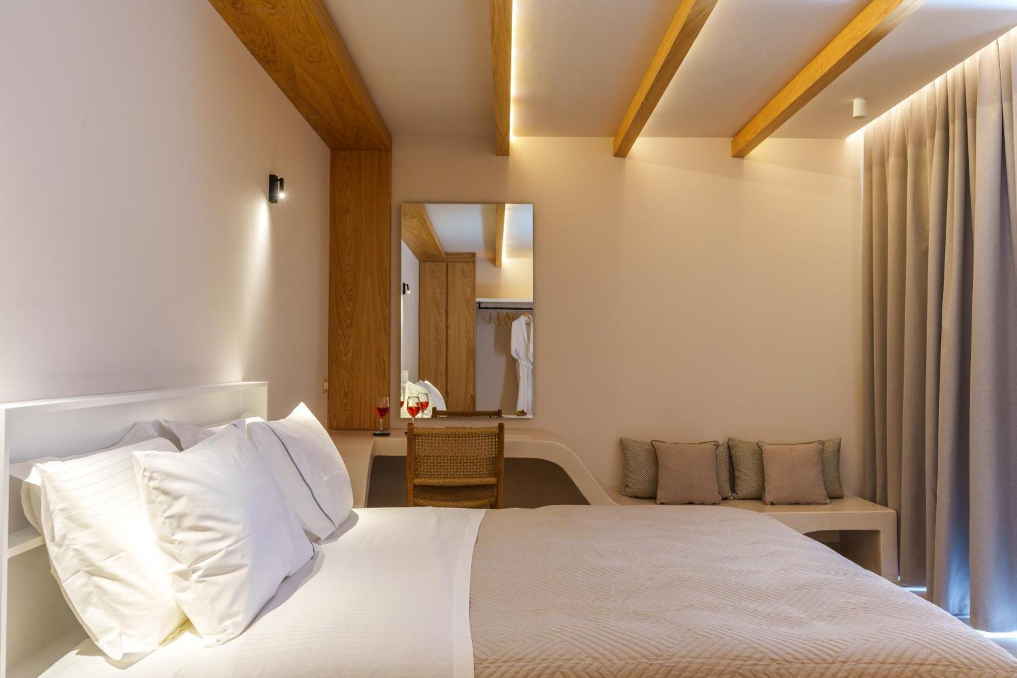 Halo Santorini - Living Experience Villa คาร์เทราดอส ภายนอก รูปภาพ