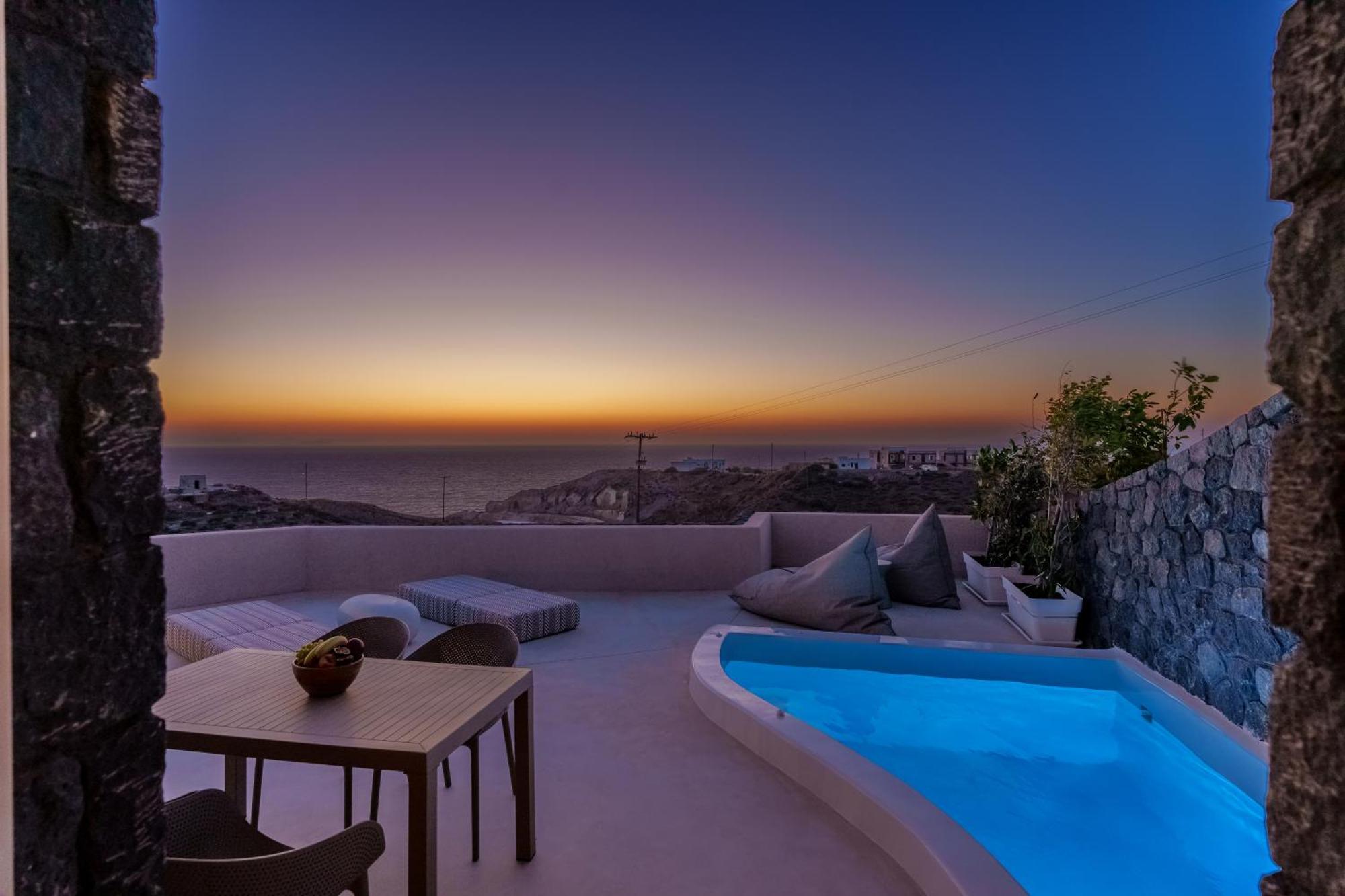 Halo Santorini - Living Experience Villa คาร์เทราดอส ภายนอก รูปภาพ